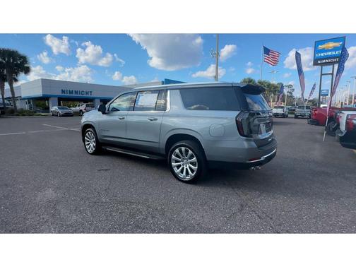 2025 Chevrolet Suburban Premier