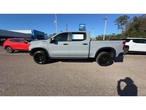 2024 Chevrolet Silverado 1500 ZR2