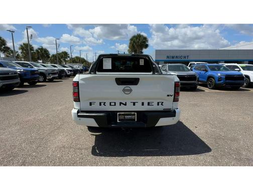 2023 Nissan Frontier SV