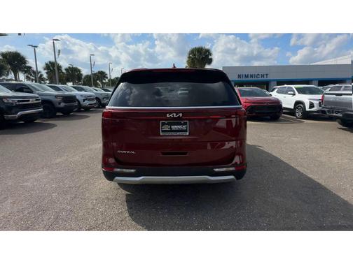 2024 Kia Carnival LX