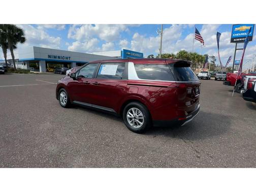 2024 Kia Carnival LX