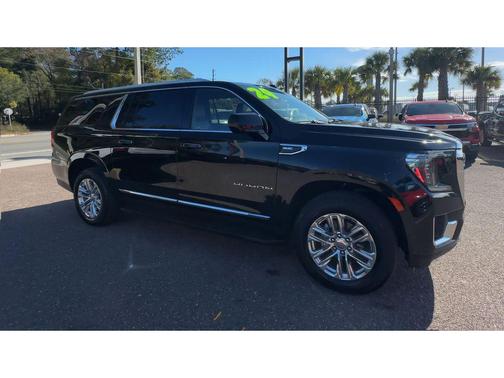 2024 GMC Yukon XL SLT