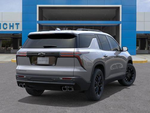 Sterling Gray Metallic 2026 Chevrolet Traverse LT