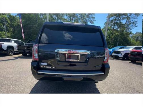 2020 GMC Yukon XL Denali