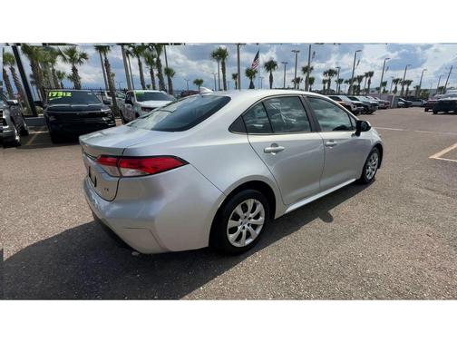 Classic Silver Metallic 2024 Toyota Corolla LE