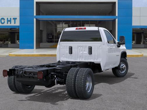 Summit White 2026 Chevrolet Silverado 3500 WT