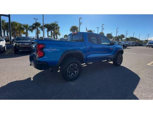 2024 Chevrolet Colorado ZR2