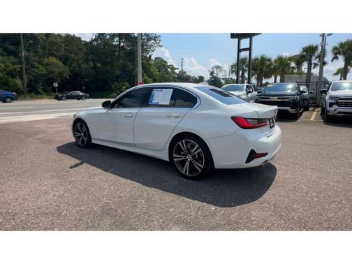 2019 BMW 330 330i