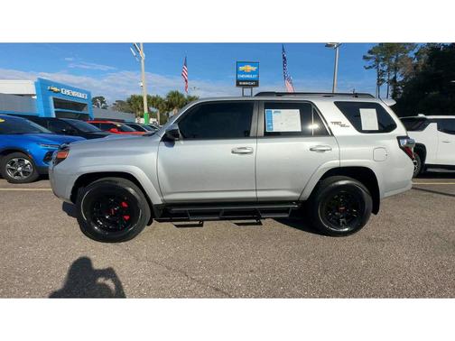 2023 Toyota 4Runner TRD Off Road