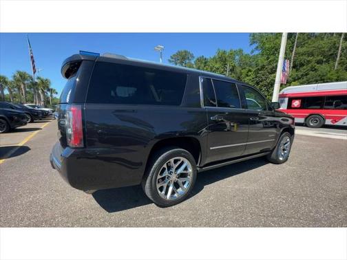 2020 GMC Yukon XL Denali
