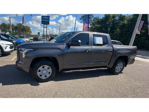 Magnetic Gray Metallic 2024 Toyota Tundra SR