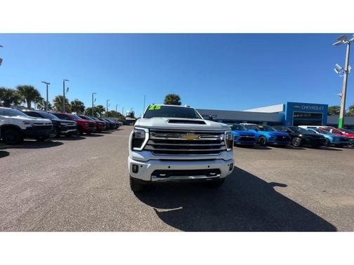 2025 Chevrolet Silverado 2500 High Country