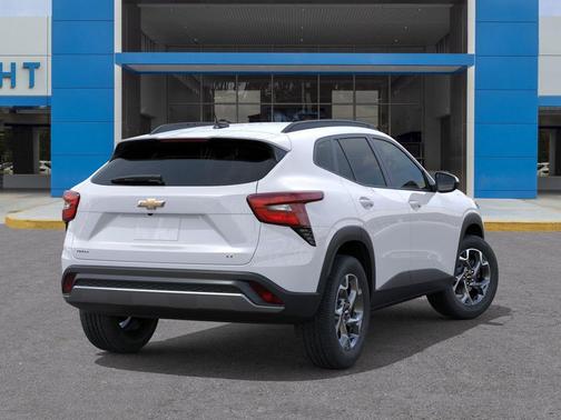 Summit White 2026 Chevrolet Trax LT