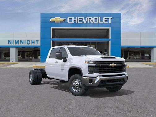Summit White 2026 Chevrolet Silverado 3500 WT