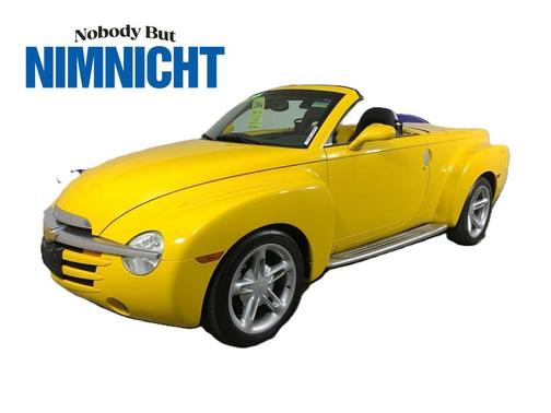 2004 Chevrolet SSR LS