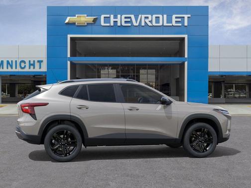 White Sands 2026 Chevrolet Trax FWD ACTIV