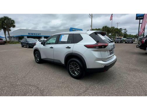 Brilliant Silver Metallic 2024 Nissan Rogue S