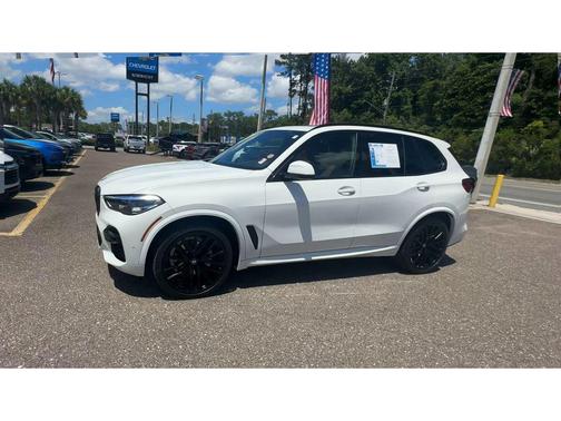 Alpine White 2022 BMW X5 sDrive40i