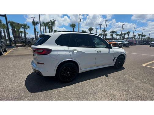 Alpine White 2022 BMW X5 sDrive40i