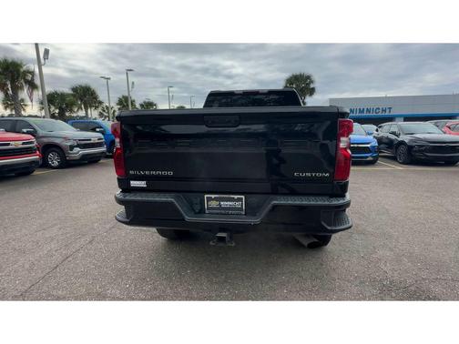 2022 Chevrolet Silverado 2500 Custom