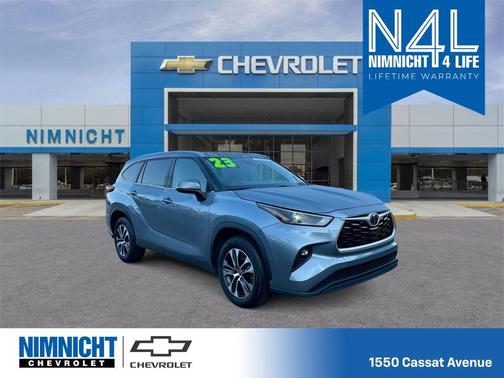 2023 Toyota Highlander XLE