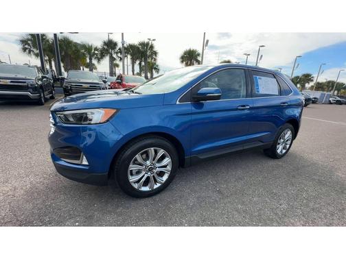 2024 Ford Edge Titanium