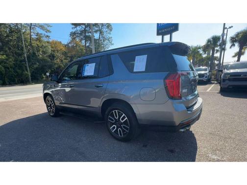 2022 GMC Yukon 4WD AT4