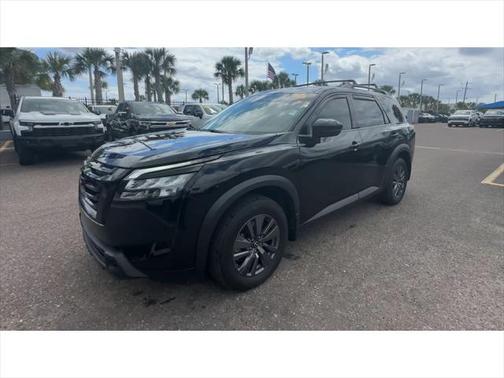 2024 Nissan Pathfinder SV 4WD