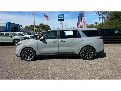 2022 Kia Carnival EX