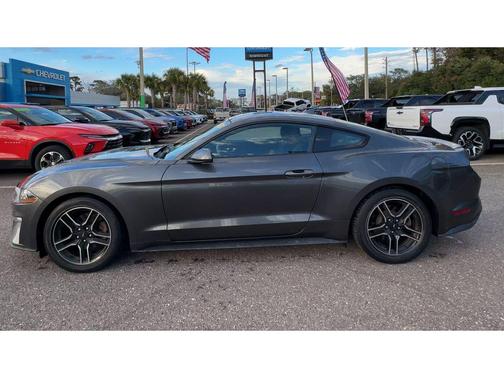 2020 Ford Mustang EcoBoost