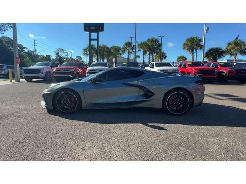2022 Chevrolet Corvette Stingray w/2LT