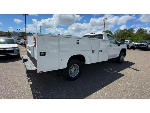 Summit White 2026 Chevrolet Silverado 3500 WT