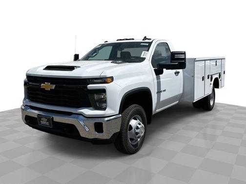 Summit White 2026 Chevrolet Silverado 3500 WT