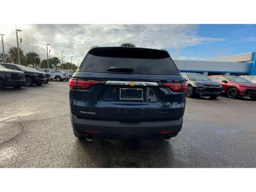 2022 Chevrolet Traverse LS
