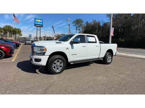 2024 RAM 2500 Laramie Crew Cab 4x4 6'4' Box
