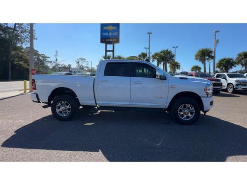2024 RAM 2500 Laramie Crew Cab 4x4 6'4' Box