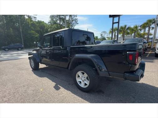 2022 Jeep Gladiator Sport S