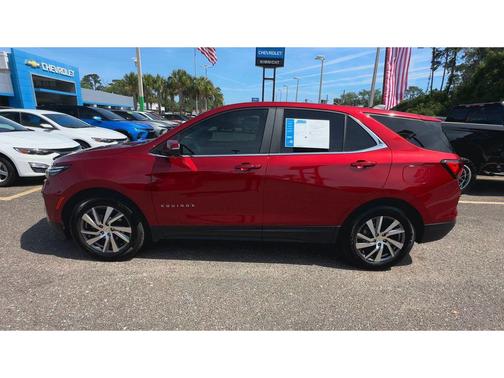 Radiant Red Tintcoat 2024 Chevrolet Equinox 1LT