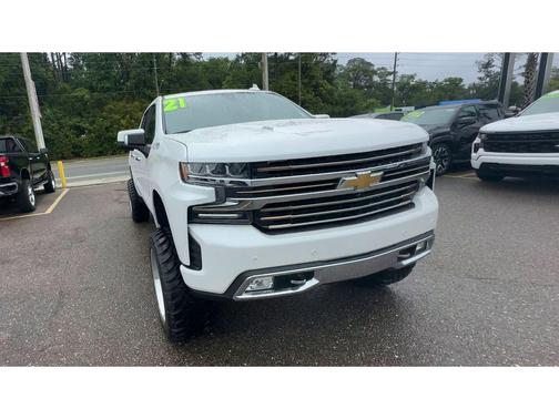 Iridescent Pearl Tricoat 2021 Chevrolet Silverado 1500 High Country