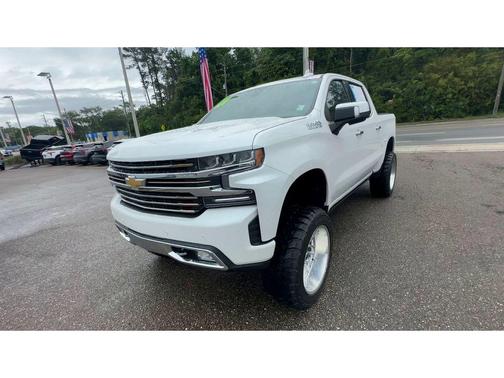 Iridescent Pearl Tricoat 2021 Chevrolet Silverado 1500 High Country