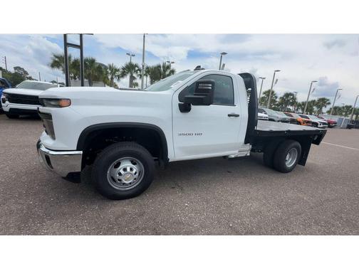 2025 Chevrolet Silverado 3500 WT