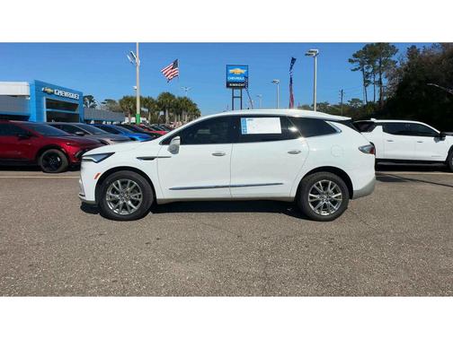 2023 Buick Enclave Premium FWD