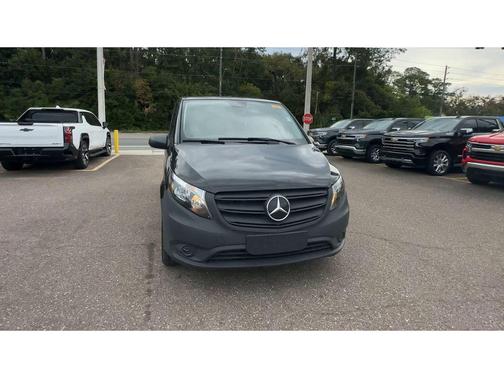 2023 Mercedes-Benz Metris Base