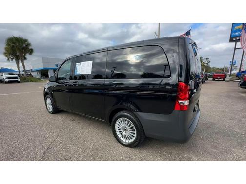 2023 Mercedes-Benz Metris Base