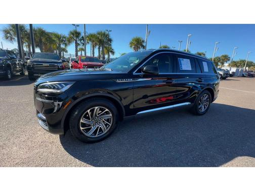 2021 Lincoln Aviator Standard