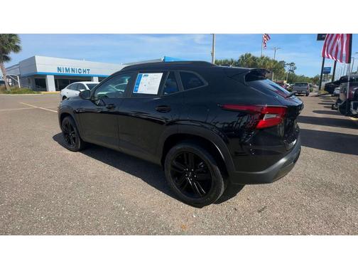 Mosaic Black Metallic 2025 Chevrolet Trax FWD ACTIV