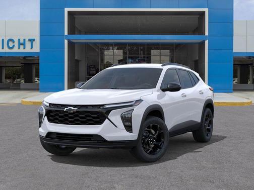 Summit White 2026 Chevrolet Trax LT