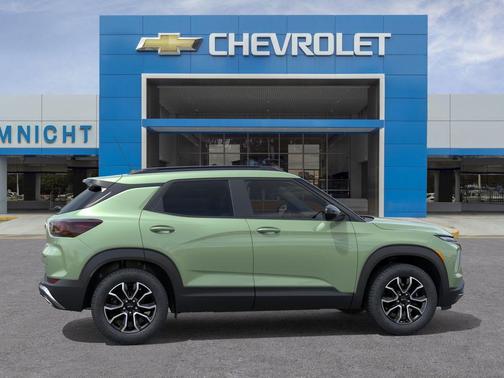 Cacti Green 2026 Chevrolet Trailblazer ACTIV