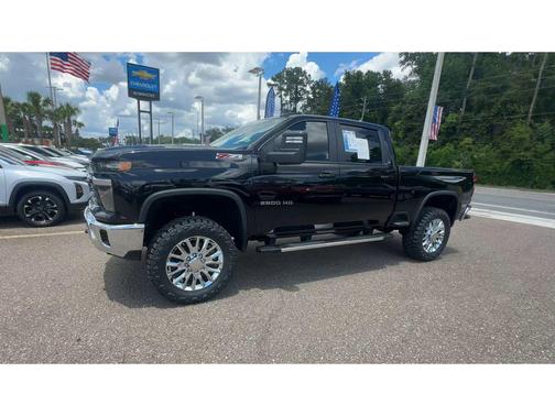 Black 2025 Chevrolet Silverado 2500 LT