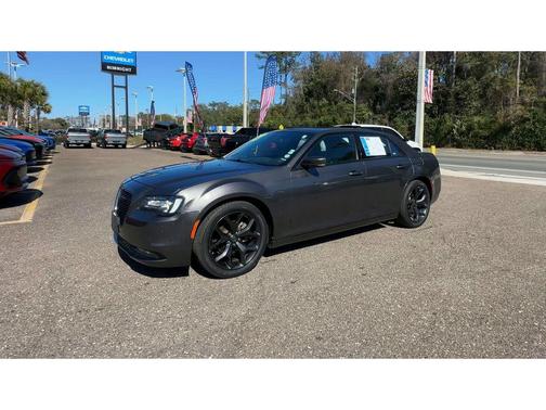 2023 Chrysler 300 S